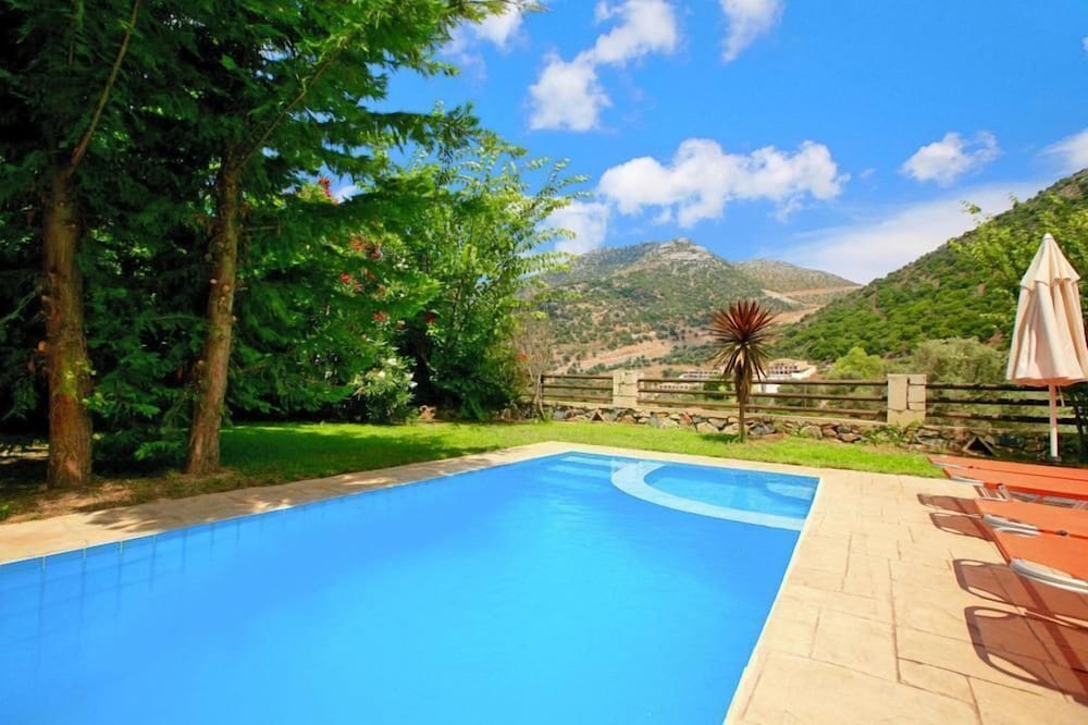 Фото Uphoria Villas