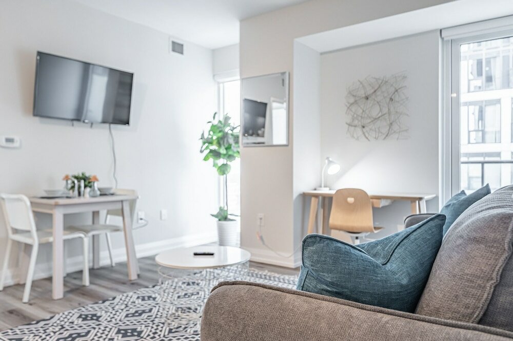 Фото Jarvis Vacation Suites