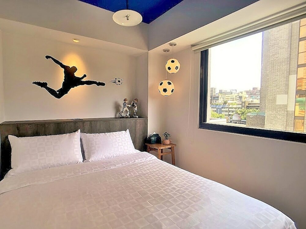 Фото Journey Town Inn