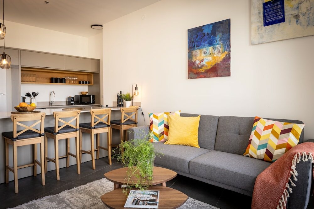 Фото Old Charm & Modern Meets by Sea N' Rent