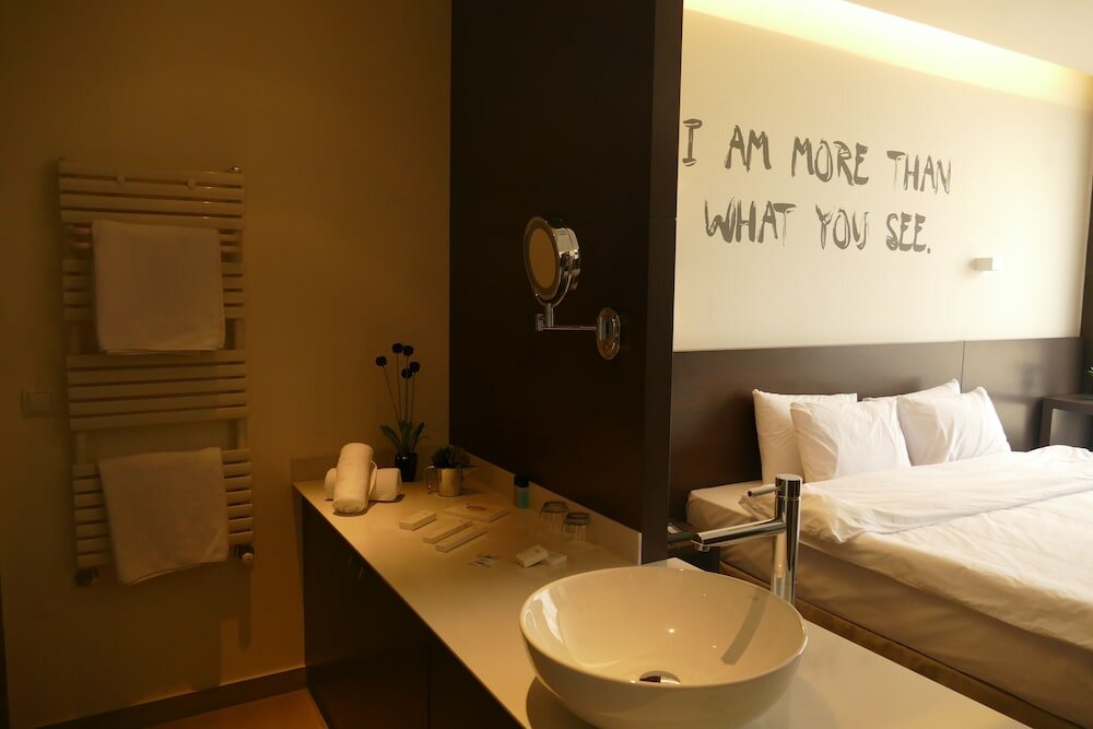 Фото Three O Nine Urban House