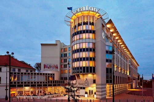 Гостиница Sheraton Grand Warsaw в Варшаве