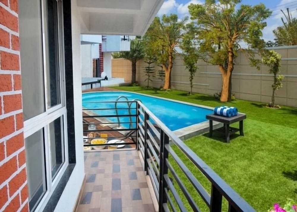 Фото Shrubbery Palms Resort