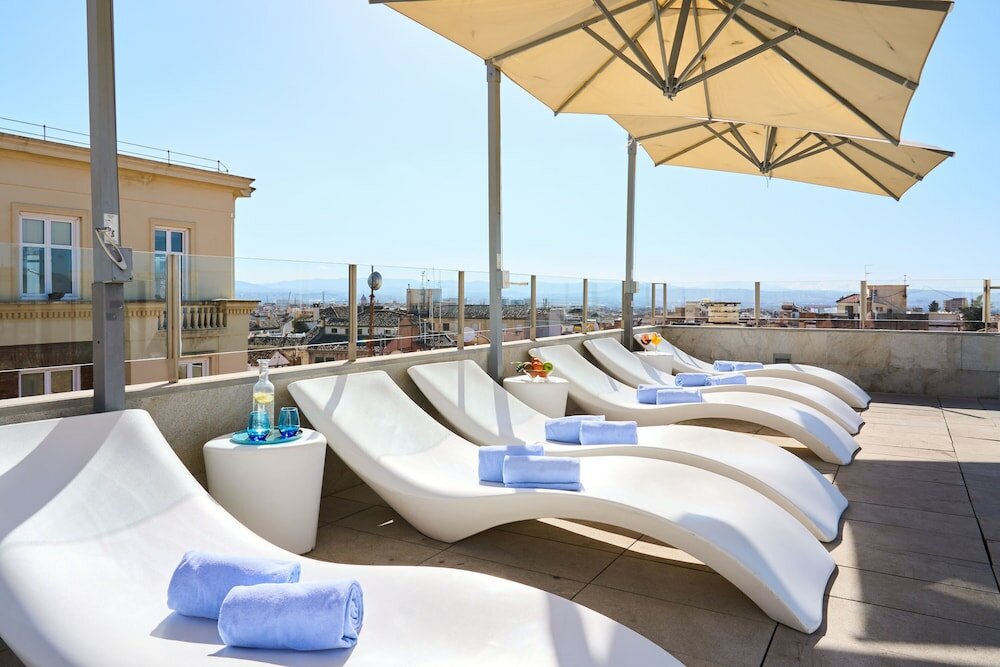 Фото Hotel Macià Granada Five Senses Rooms & Suites