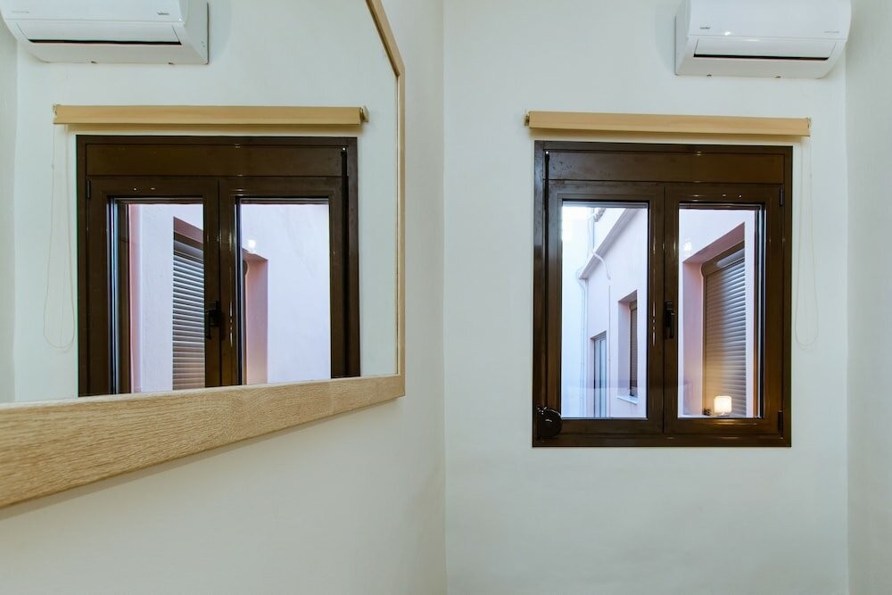 Фото Krinis houses next the old harbour