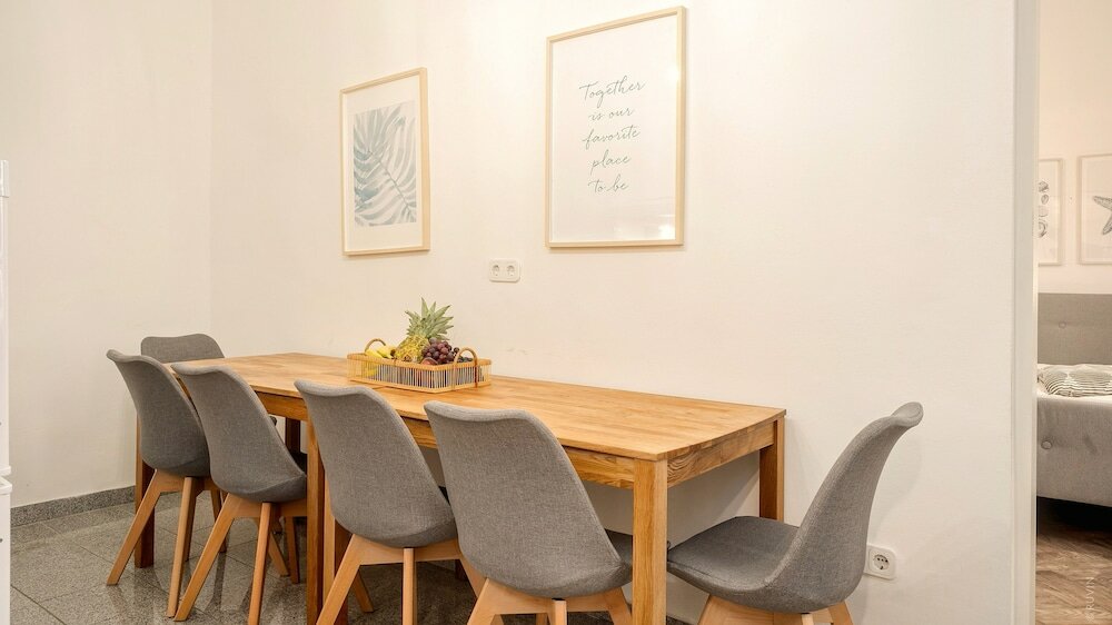 Фото Designer Apartment - 5 min to Center