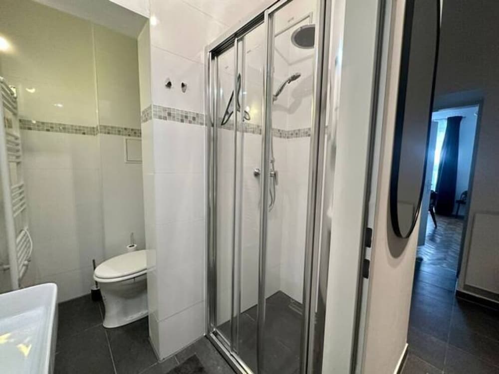 Фото Designer Apartments - Near Danube