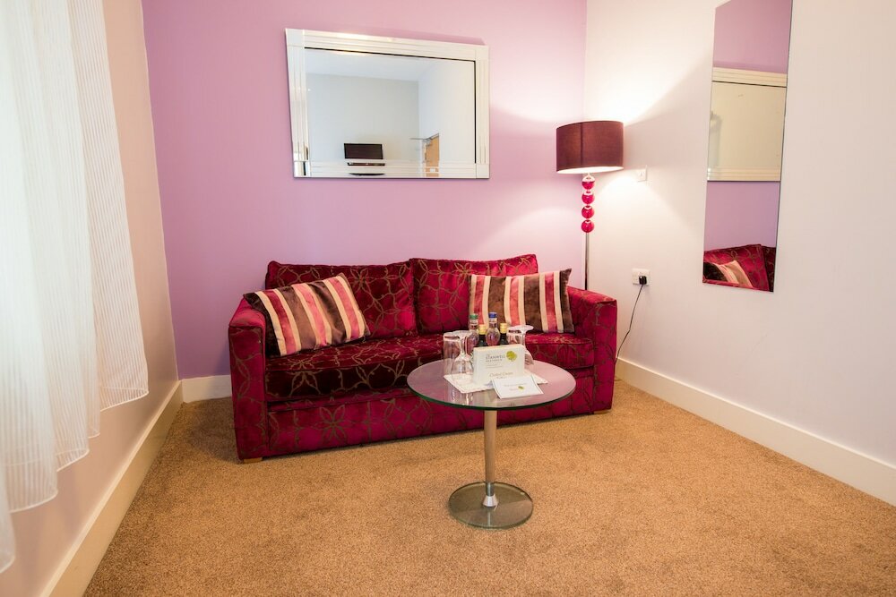 Фото Stanwell Hotel by Mercure