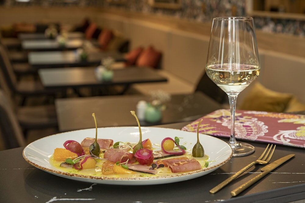 Фото Catalonia Excelsior Hotel