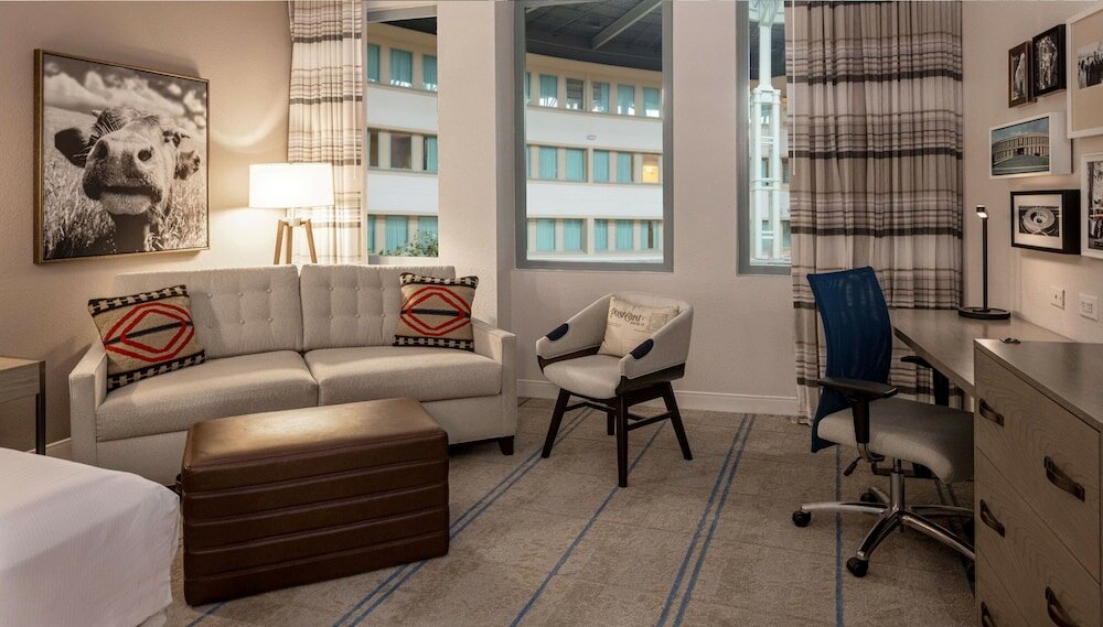 Фото Отель Hilton Austin Airport