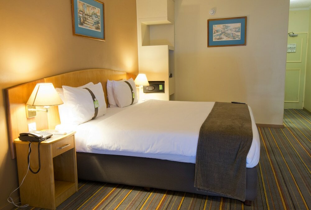 Фото Holiday Inn Bulawayo, an Ihg Hotel