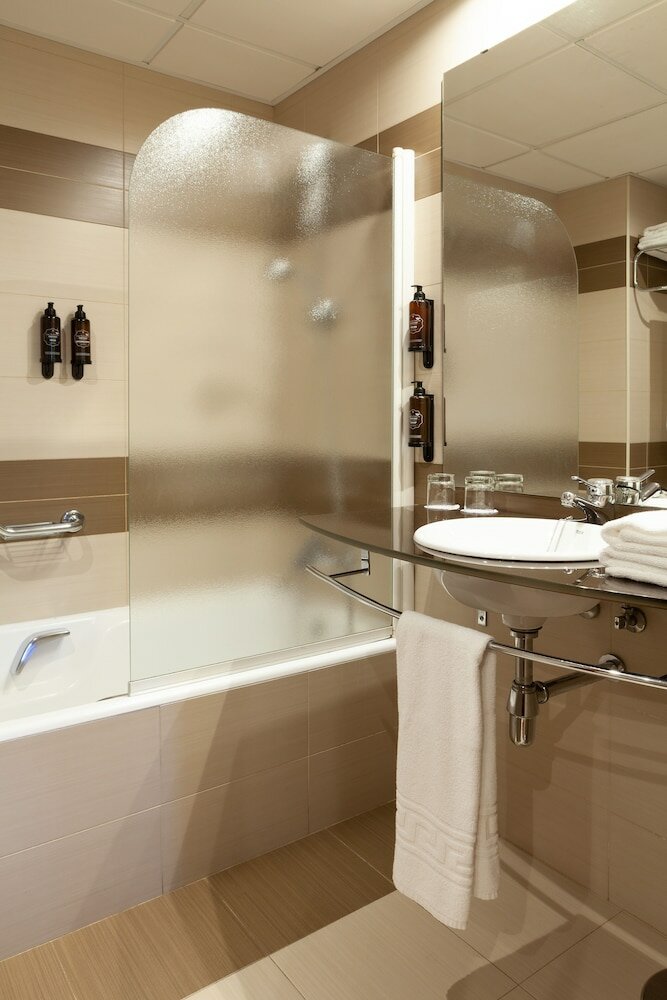 Фото Senator Huelva Hotel