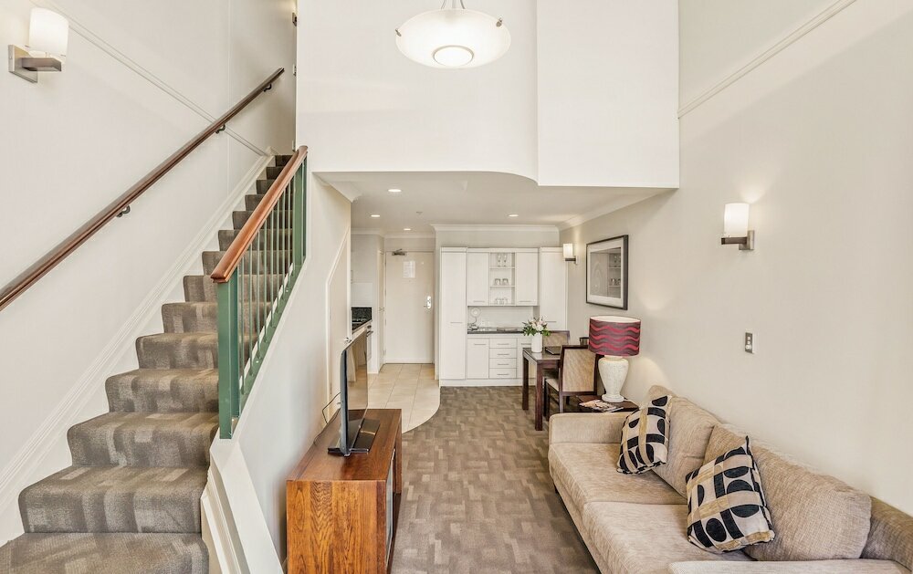 Фото Parkside Hotel & Apartments Auckland