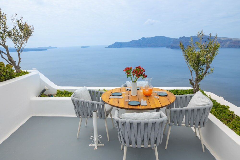 Фото Ikies Santorini