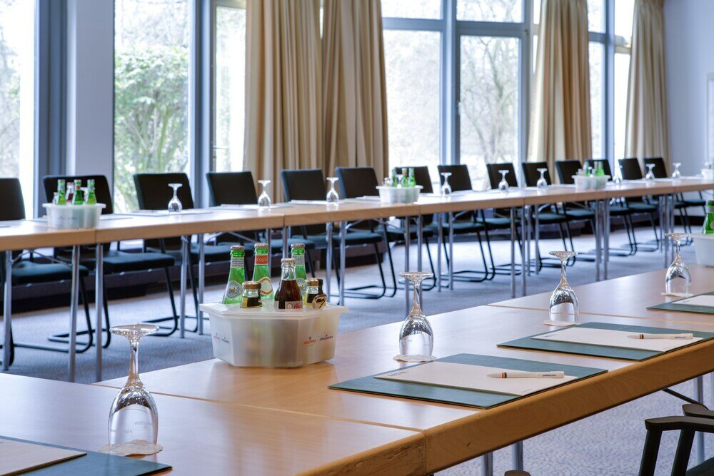 Фото Park Inn by Radisson Lübeck