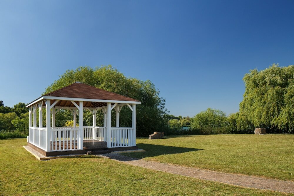 Фото Holiday Inn Basildon