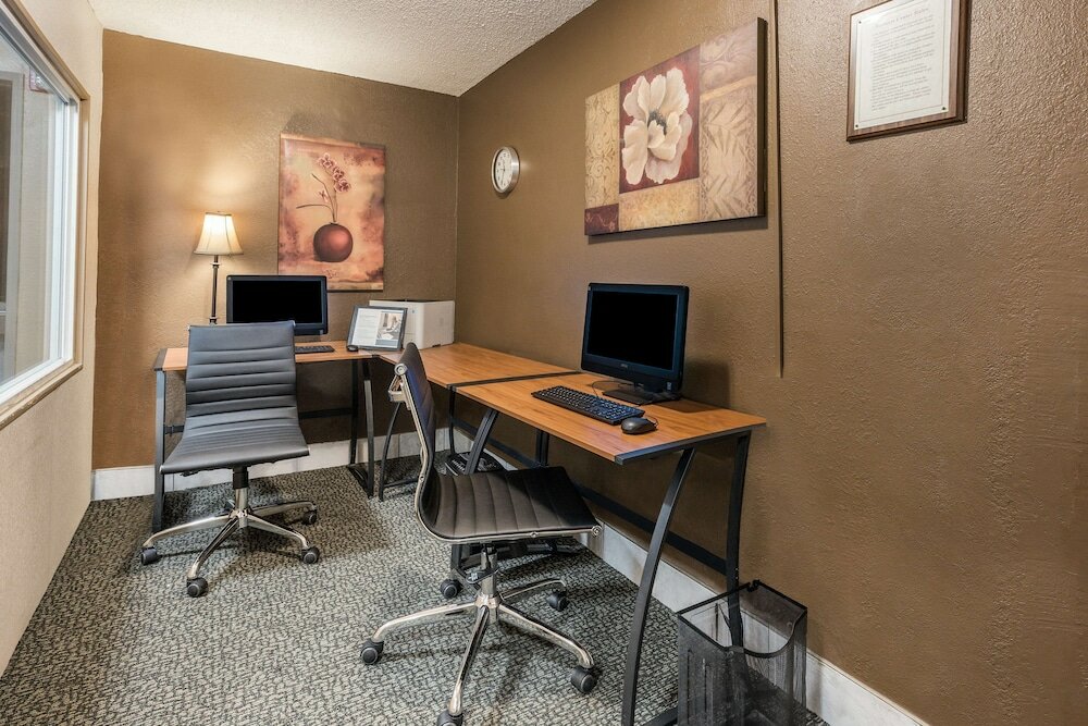 Фото SureStay Hotel by Best Western SeaTac Airport North