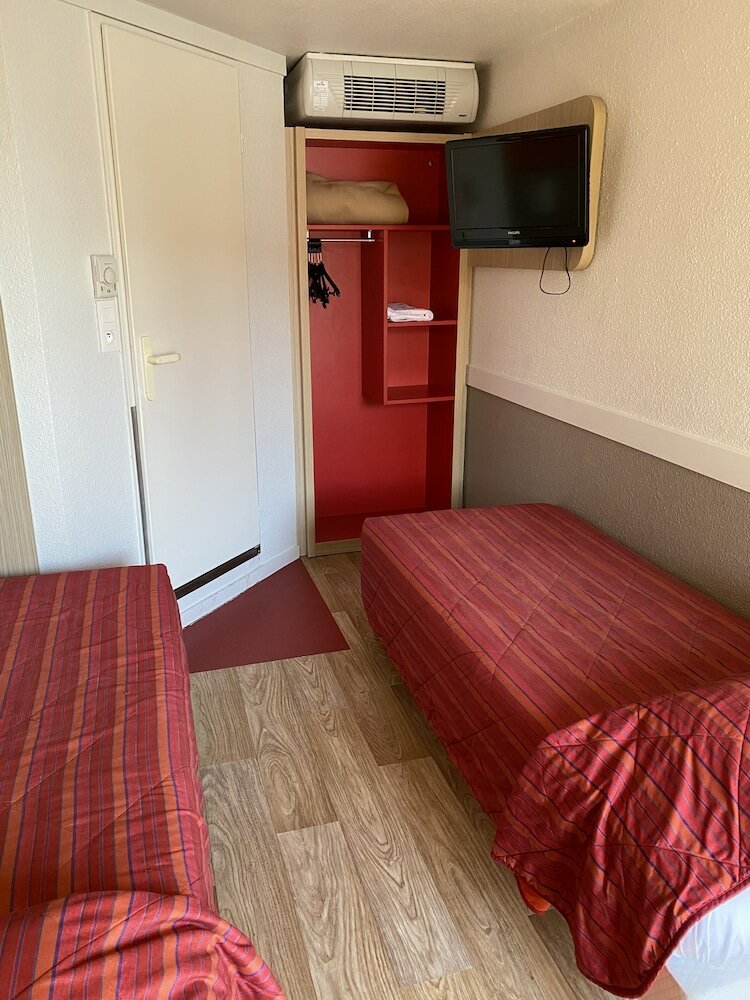 Фото Premiere Classe Beauvais