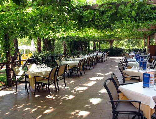 Гостиница Ohtels Vila Romana