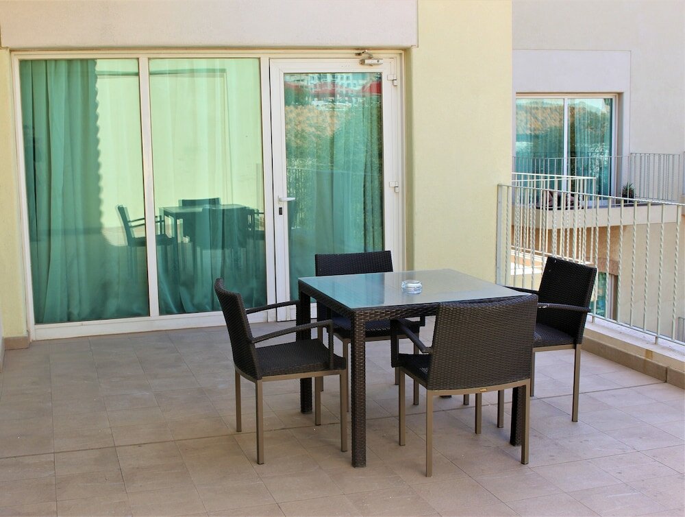 Фото Mövenpick Hotel & Resort Al Bida'a Kuwait