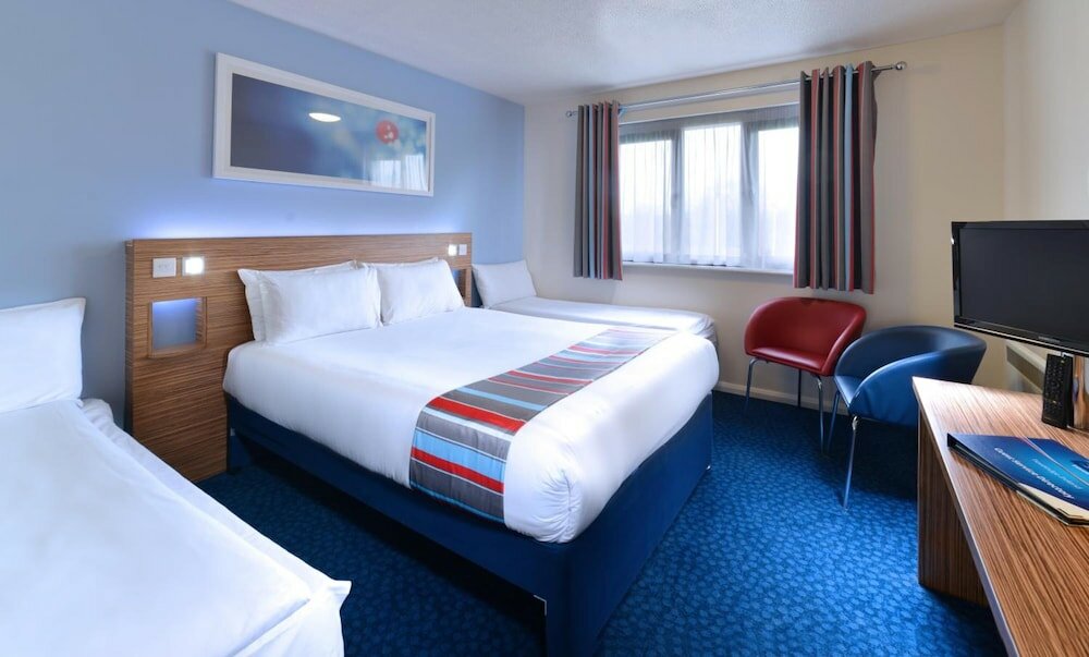 Фото Travelodge Dublin Phoenix Park Hotel
