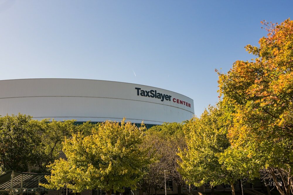 Фото Wyndham Moline on John Deere Commons