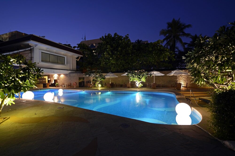 Фото Sun N Sand Hotel Mumbai