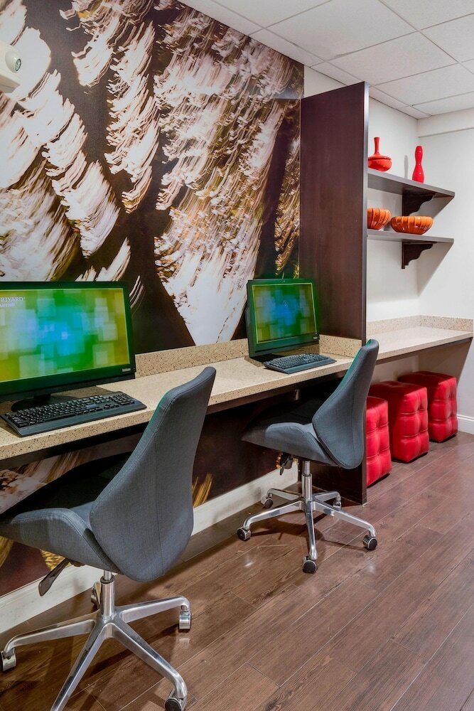 Фото Courtyard by Marriott in Portsmouth