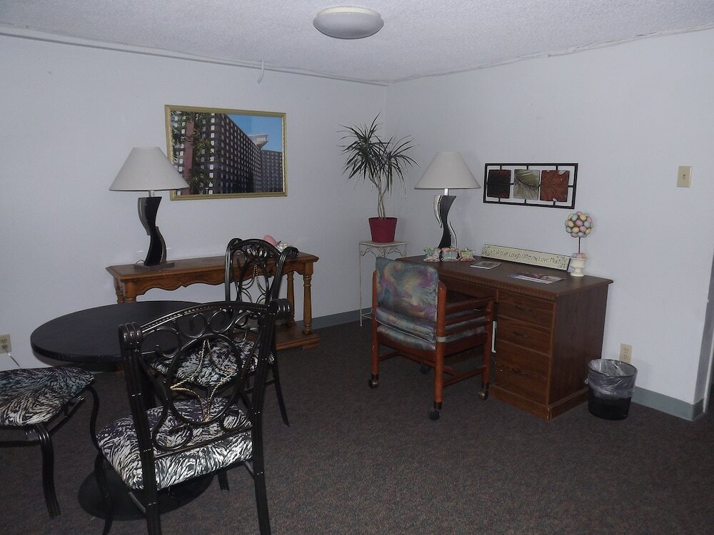 Фото Satellite Hotel