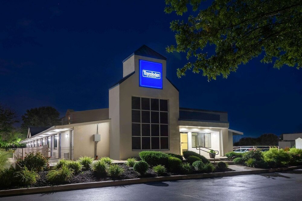 Фото Travelodge by Wyndham Essington Philadelphia Airport
