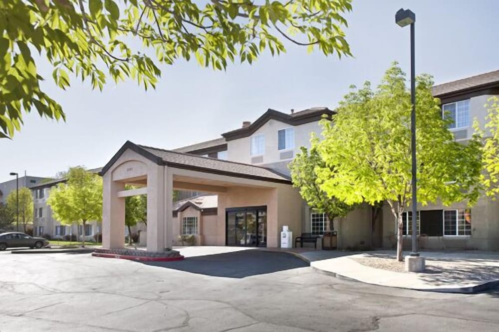 Фото Sleep Inn Airport