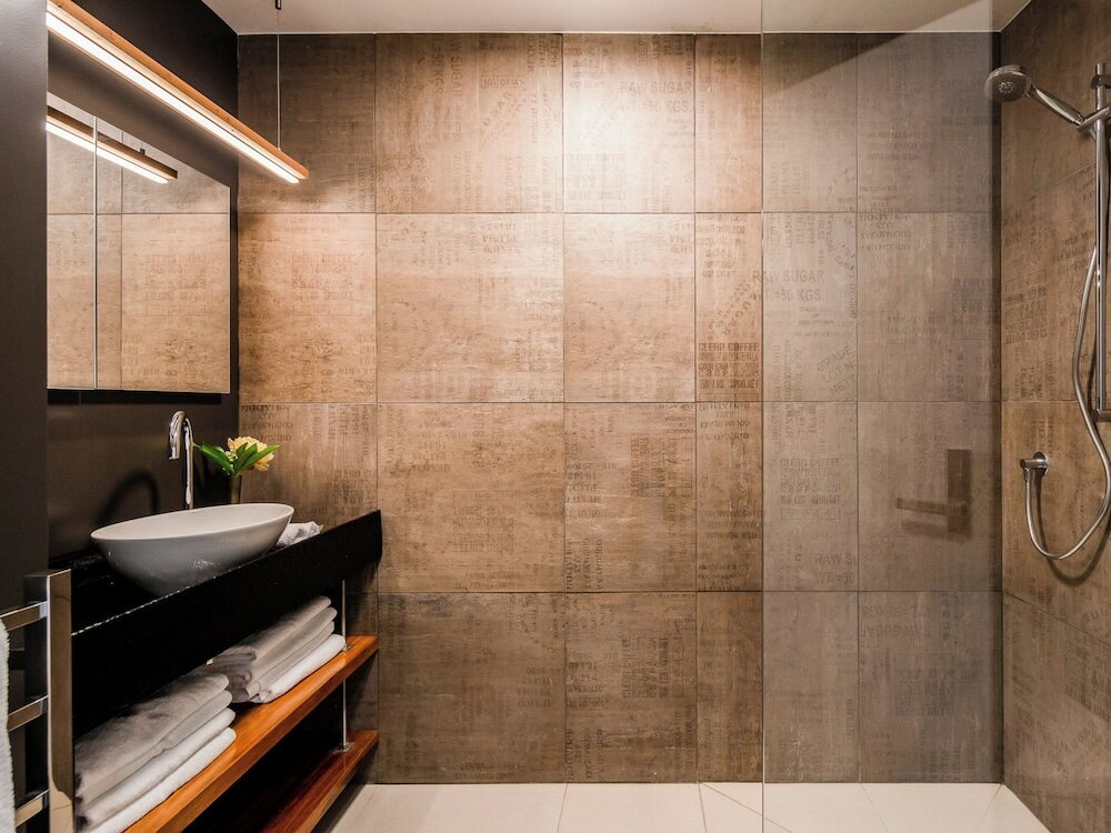 Фото The Thomas Gregg Apartments