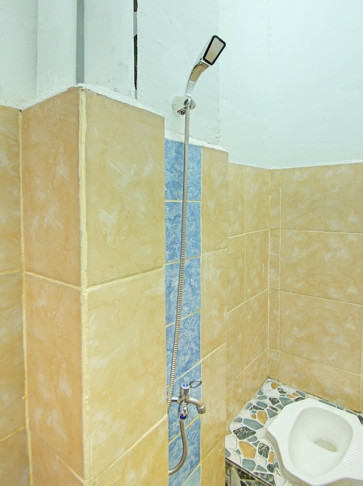 Фото Spot On 92141 Cahaya Kost Syariah