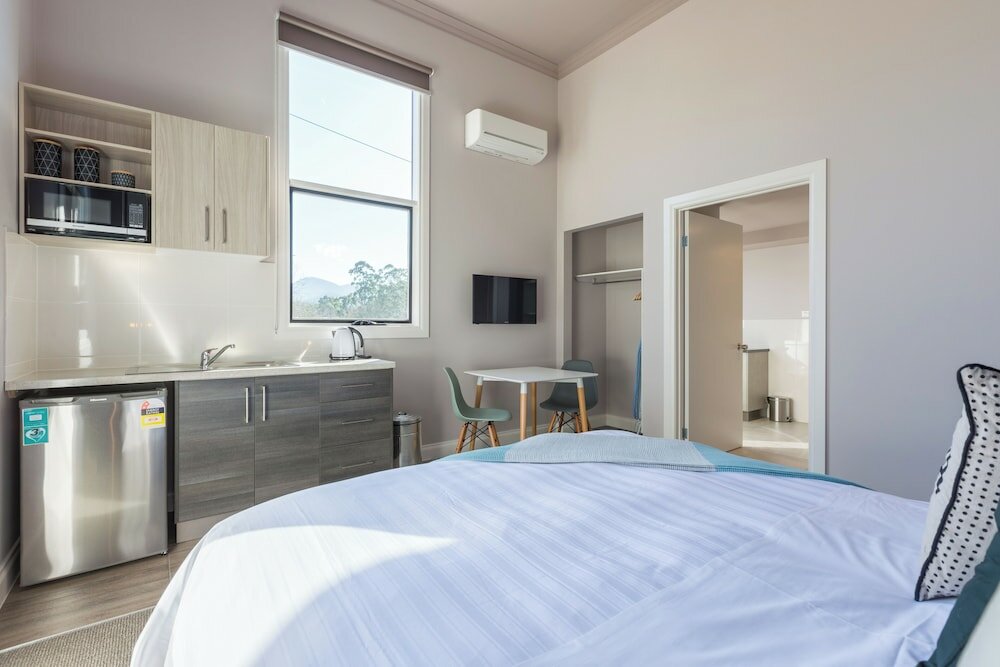 Фото The Old Mechanics