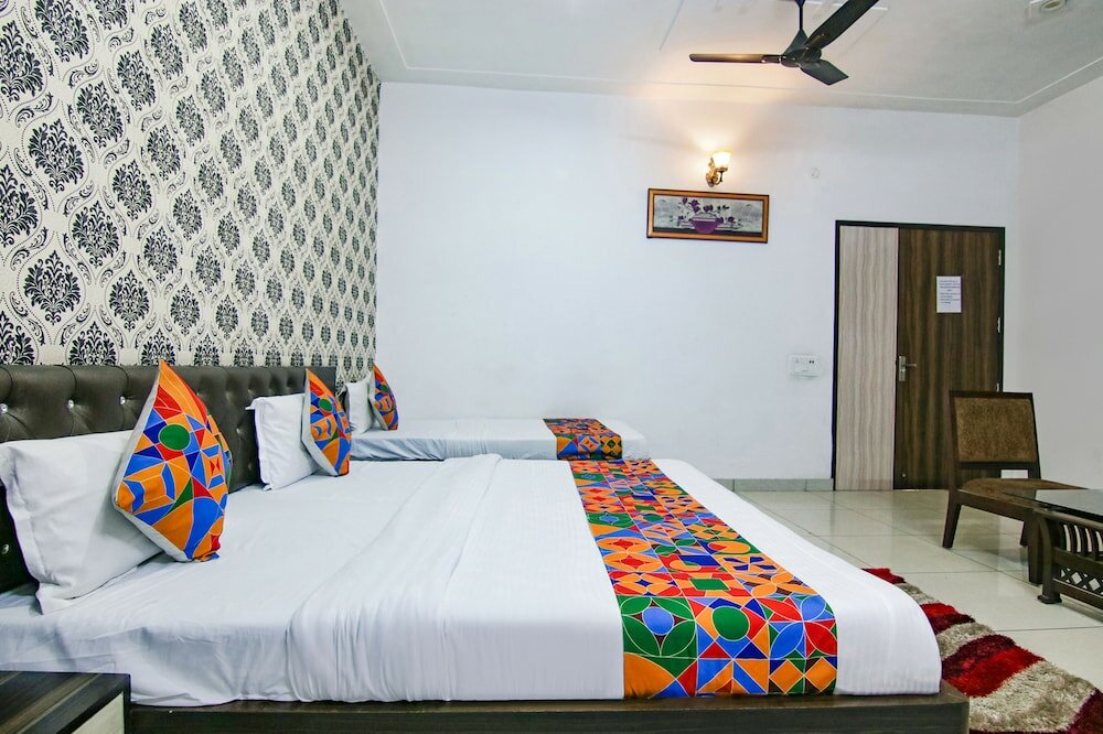 Фото Fabhotel Ace