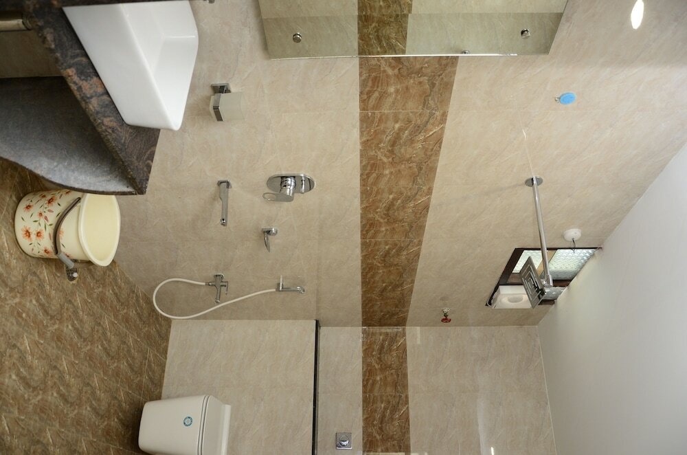 Фото Hotel Palla's Pride