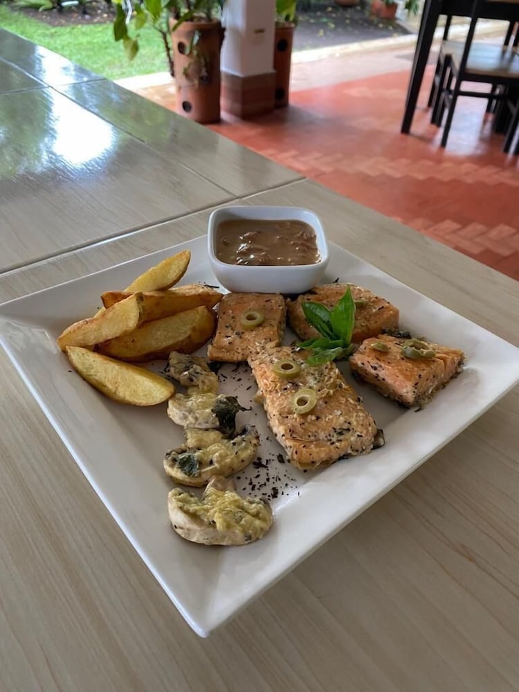 Фото Hotel Campestre El Triunfo