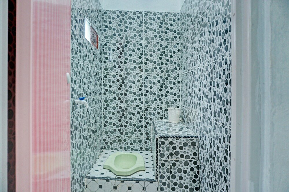 Фото Spot On 92412 Homestay Eka Fortuna Ranau