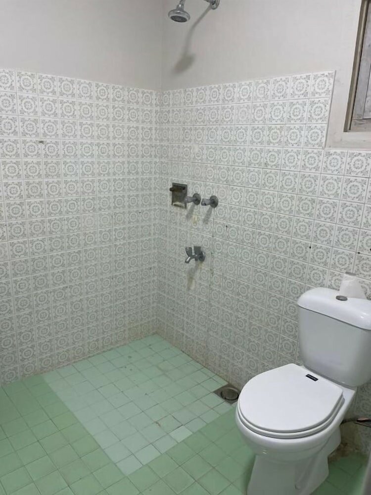 Фото Vorano Hotel Karachi