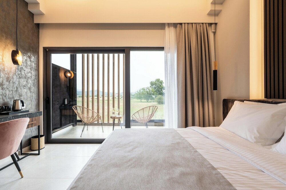 Фото Mirabilis Boutique Hotel