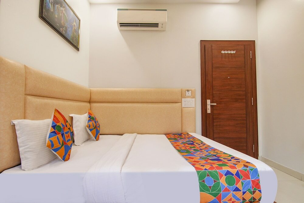 Фото Fabhotel Golden Enterprise