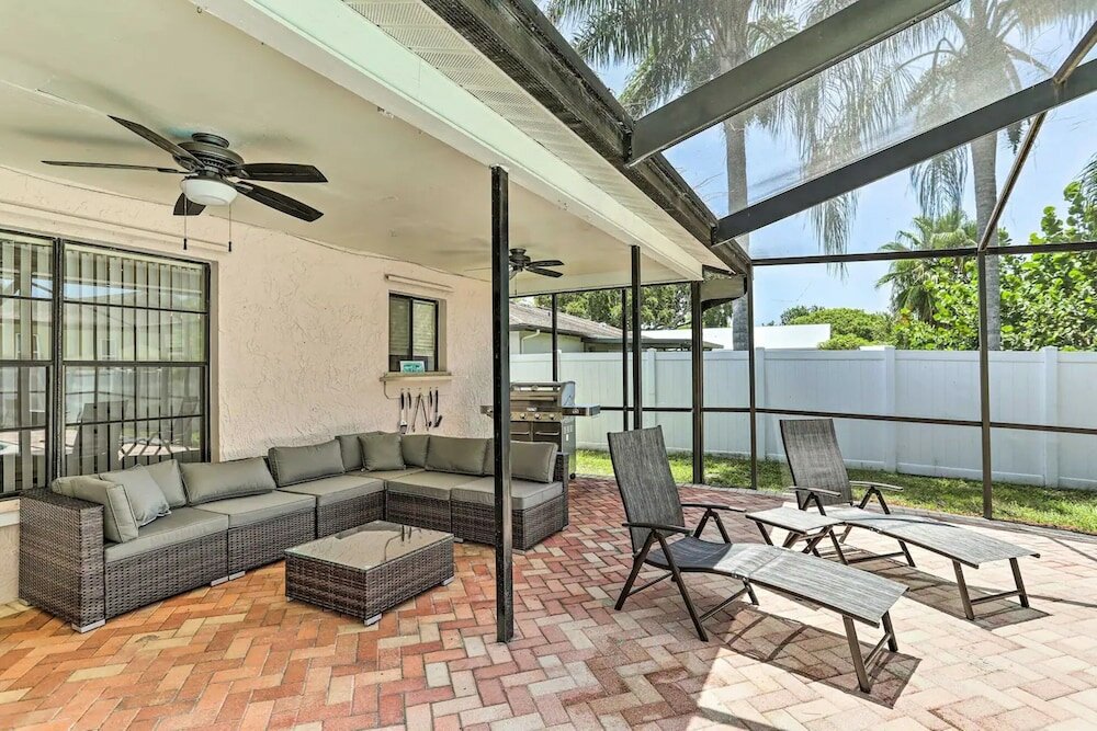 Фото 12762 98th St