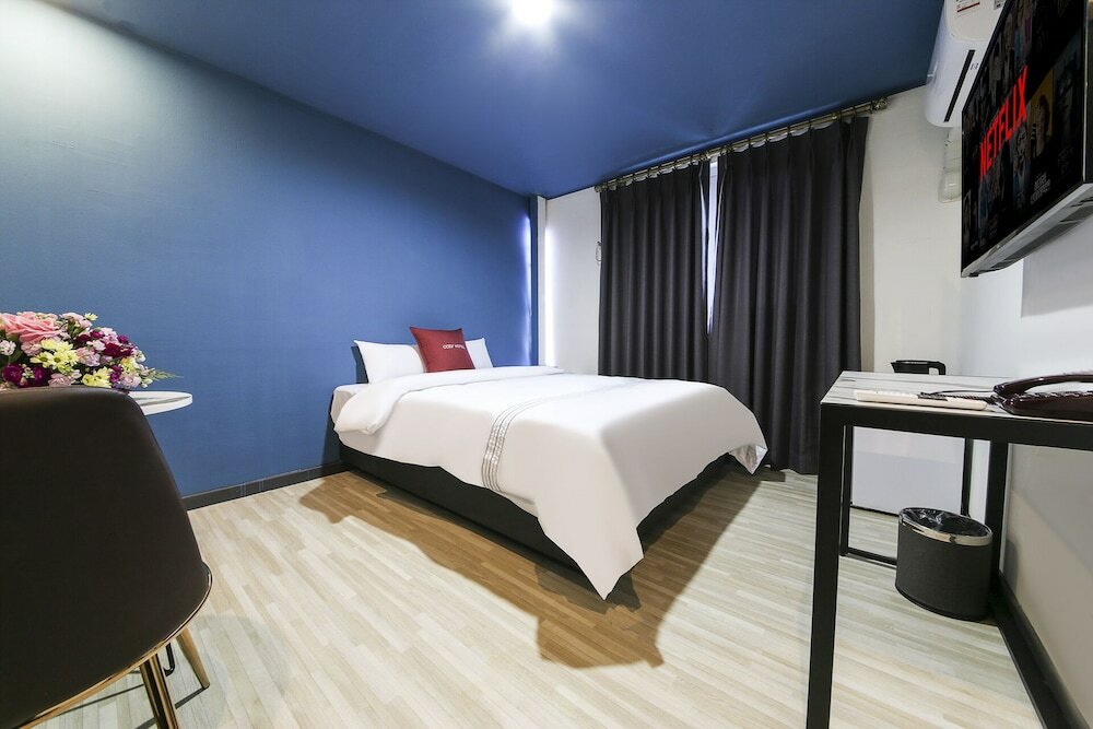 Фото Chuncheon Hotel Cozy