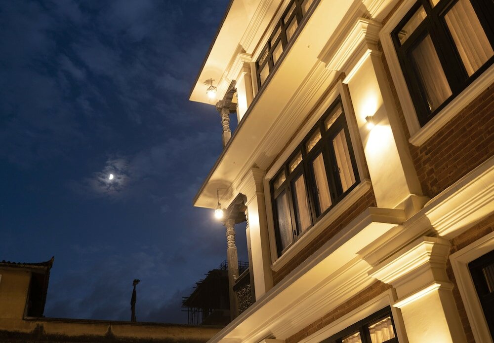 Фото Swarga Heritage Hotel