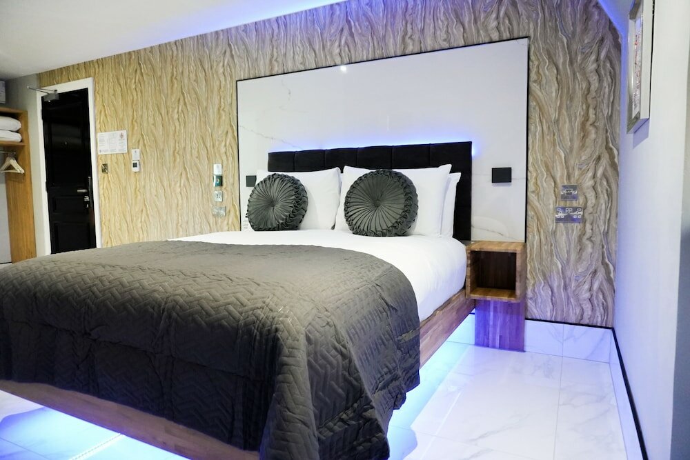 Фото The Arundell Hotel