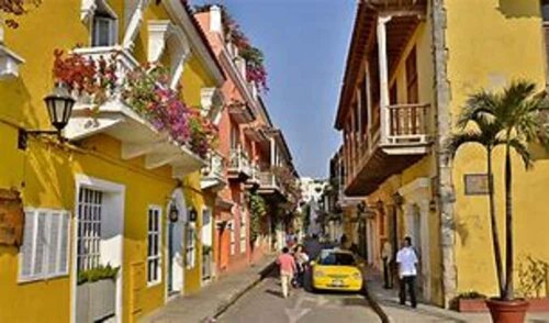 Гостиница Hpt-sm Hotel Room In Getsemani With Pool, Breakfast And Wifi в Картахене