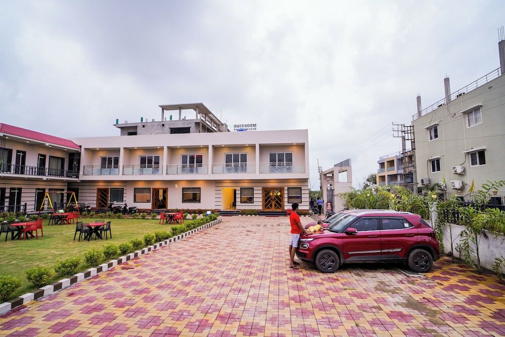 Фото Moon Star Beach Resort