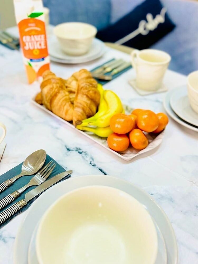 Фото Seafront 3 Bedroom Apartment