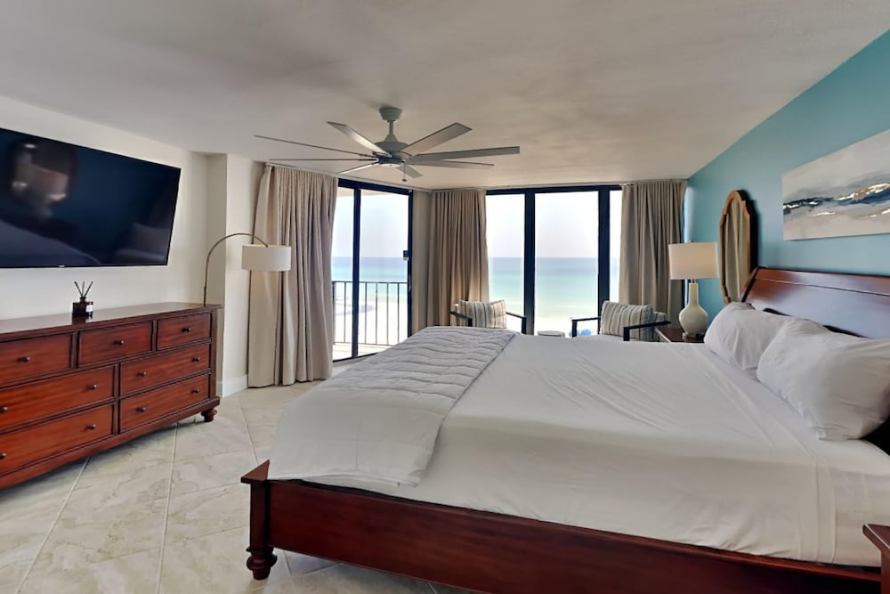 Фото Edgewater Tower III