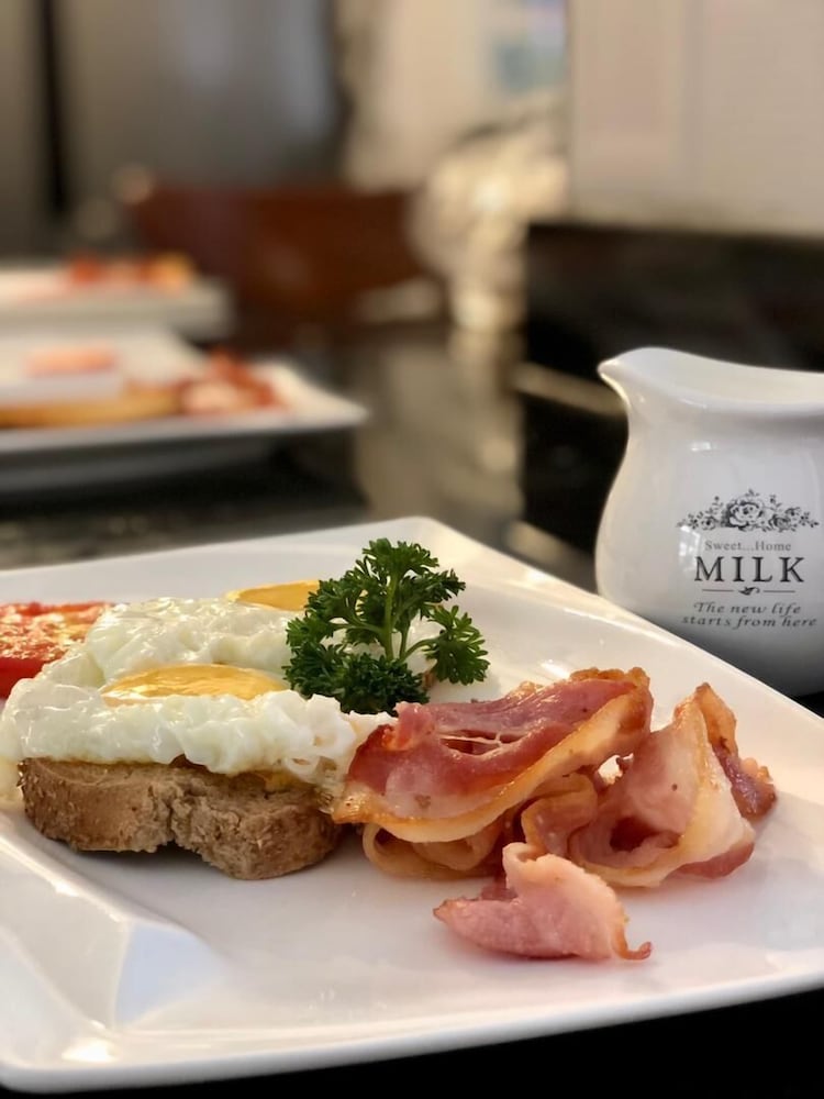 Фото Pangolin Nest Boutique Hotel